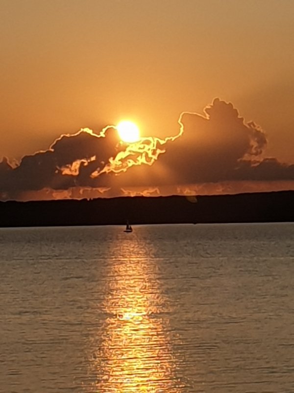 Mehr Informationen zu "Sonnenuntergang"